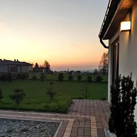 Casa de Férias Wypoczynkowy Caloroczny W Okolicach Zatora I Wadowic Radocza