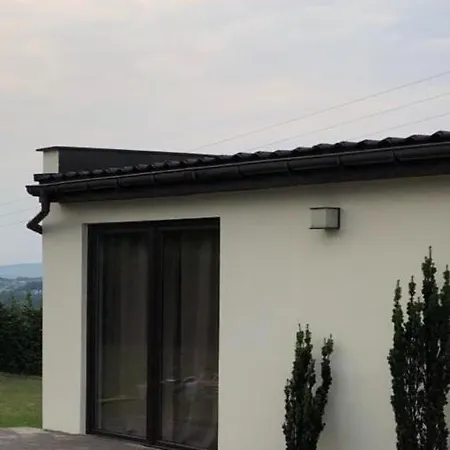 Wypoczynkowy Caloroczny W Okolicach Zatora I Wadowic Prázdninový dům *