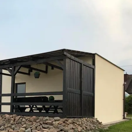 Holiday home Wypoczynkowy Caloroczny W Okolicach Zatora I Wadowic